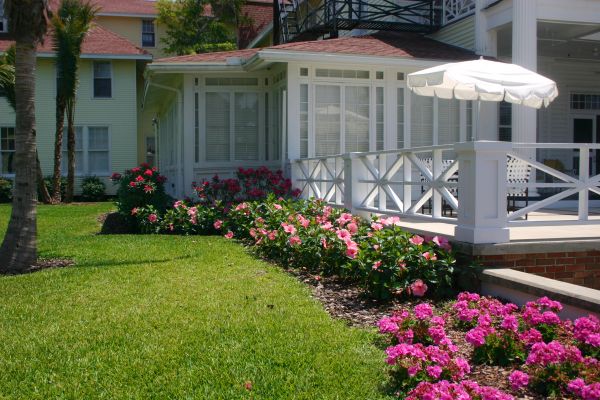 Deck Landscaping Service in Salinas